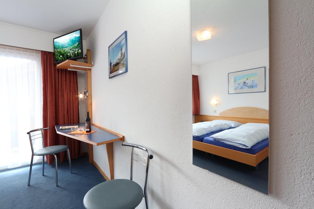 Hotel Garni Domino Saas Fee 외부 사진